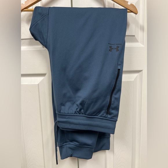 Under Armour Joggers XL - Picture 4 of 6